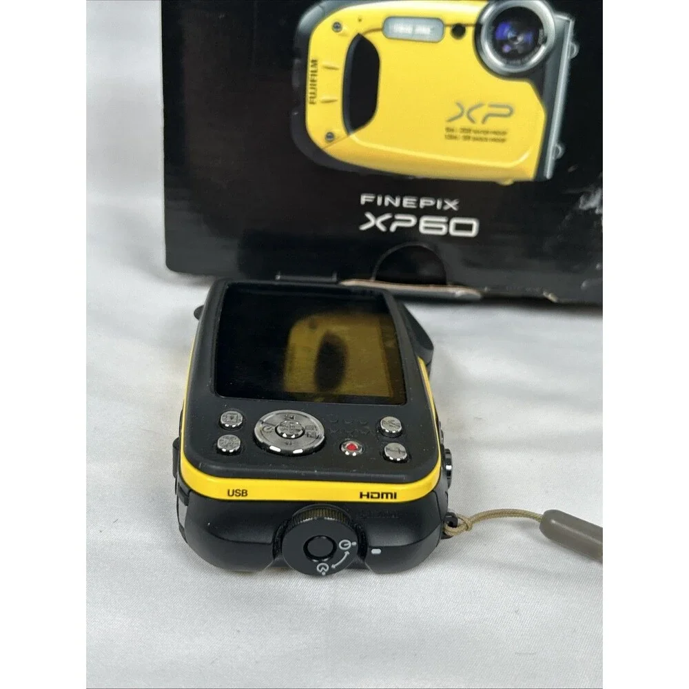 Fujifilm FinePix XP60 Yellow 16.4MP Digital Camera Charger Battery Software Disk